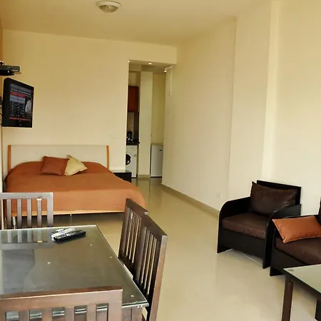 Building 440 Apartment Fatqa Exterior photo