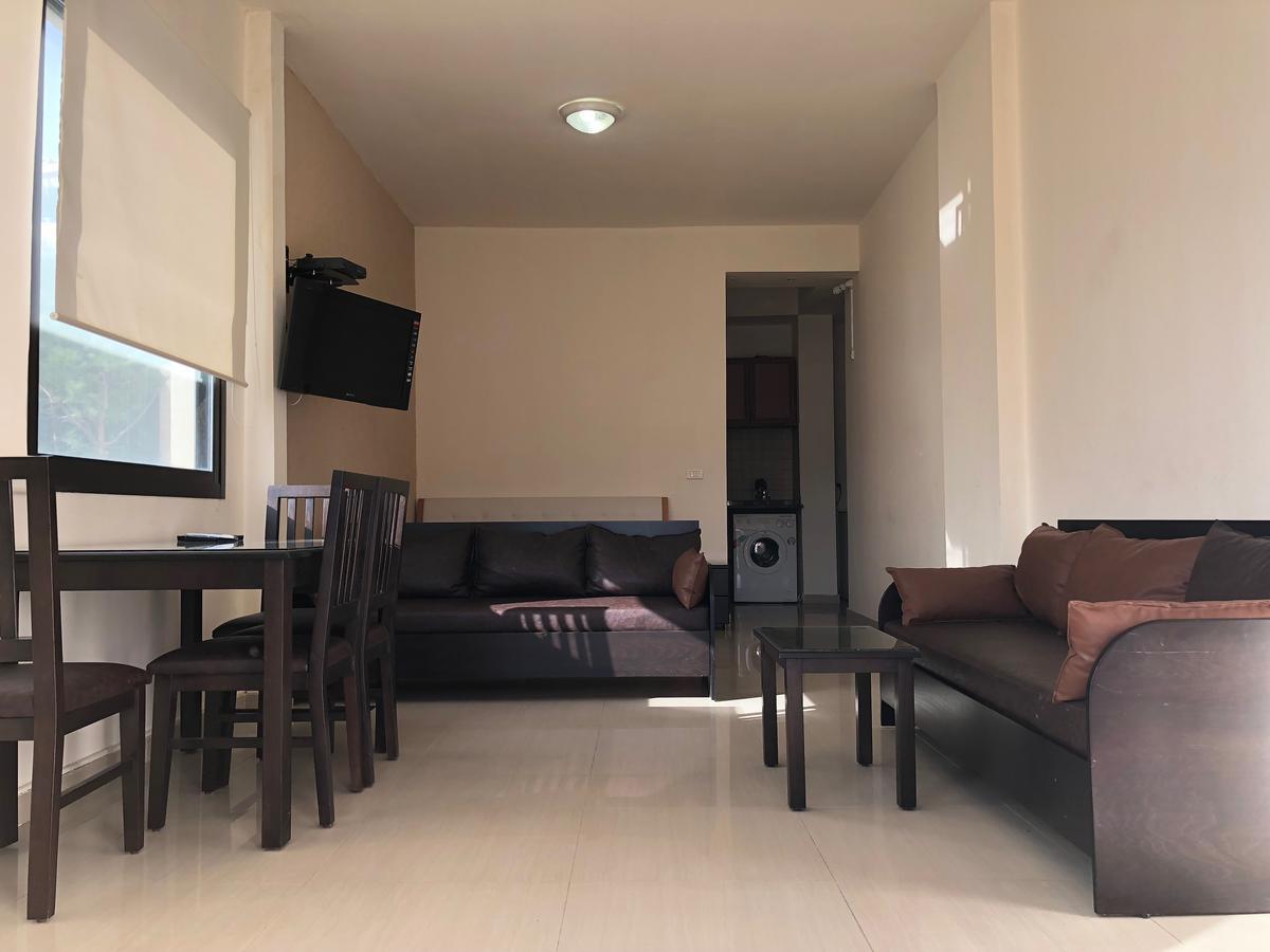 Building 440 Apartment